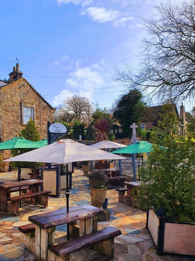 Scorton  The Priory Bed & Breakfast エクステリア 写真